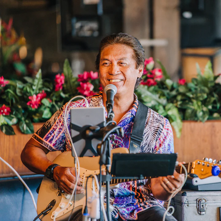 Live Music Waikiki - Nightly Entertainment at Chart House Waikiki