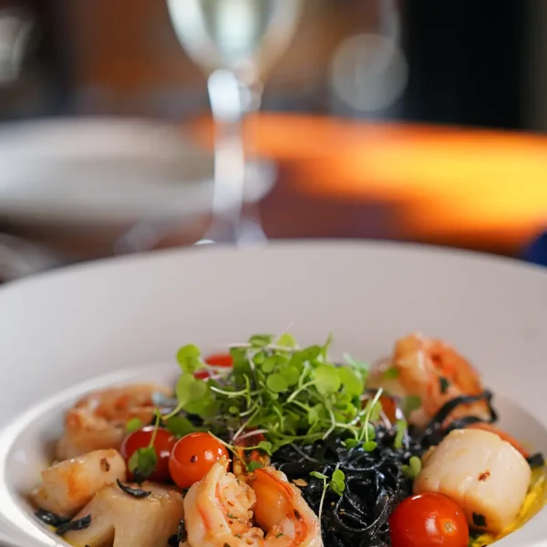 Black Linguine Di Mare